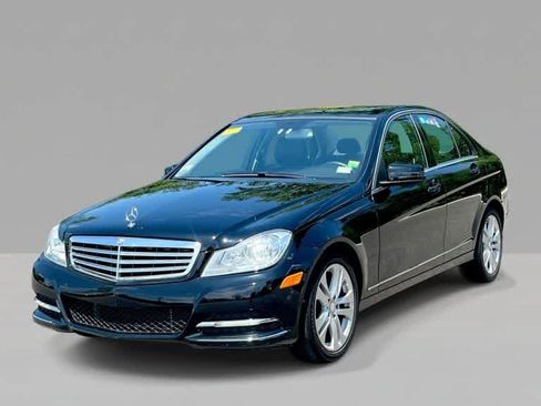Used 2013 Mercedes-Benz C 300 4MATIC Sedan image 1