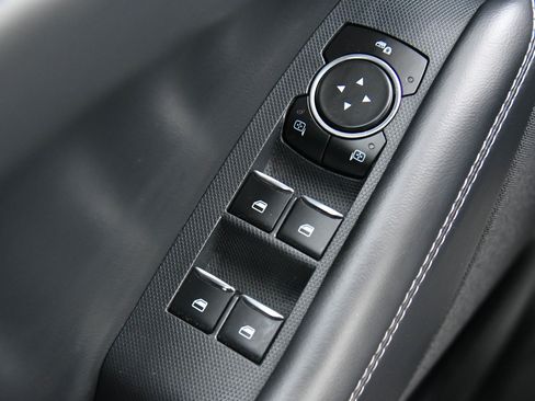 Used 2023 Ford Mustang Mach-E Select image 37