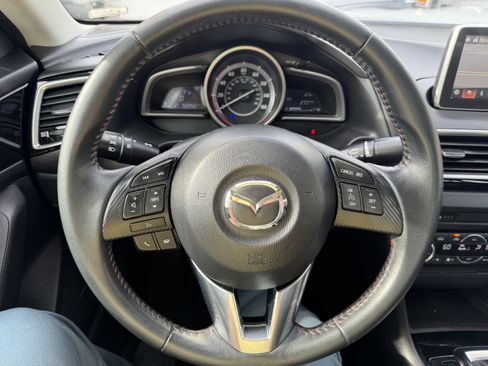 Used 2015 MAZDA MAZDA3 i Grand Touring image 25