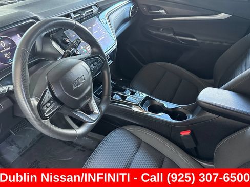 Used 2023 Chevrolet Bolt EUV LT FWD image 10