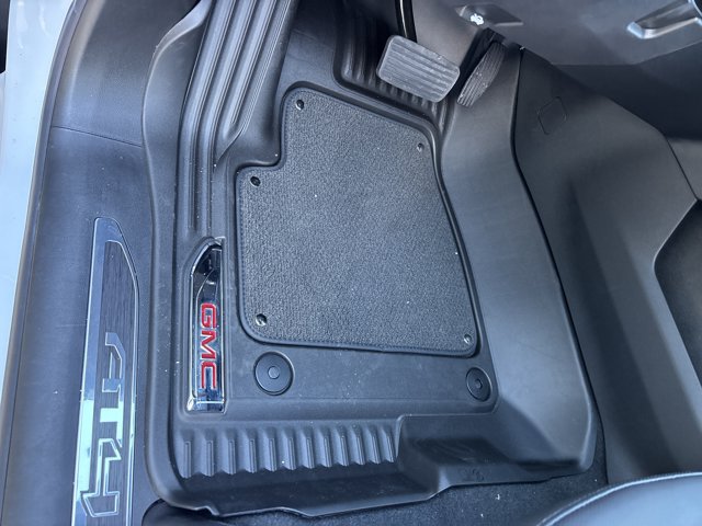New 2026 GMC Sierra 2500 AT4 w/ AT4 Premium Plus Package AWD/4WD image 29