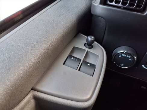 Used 2024 GMC Savana 2500 w/ Driver Convenience Package image 16