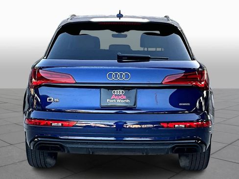 Used 2022 Audi Q5 2.0T Prestige w/ Prestige Package image 4