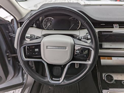 Used 2022 Land Rover Range Rover Evoque R-Dynamic S image 16