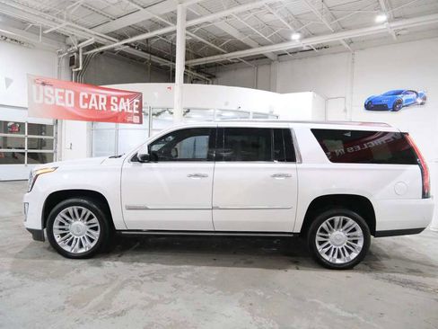 Used 2020 Cadillac Escalade ESV Platinum image 6