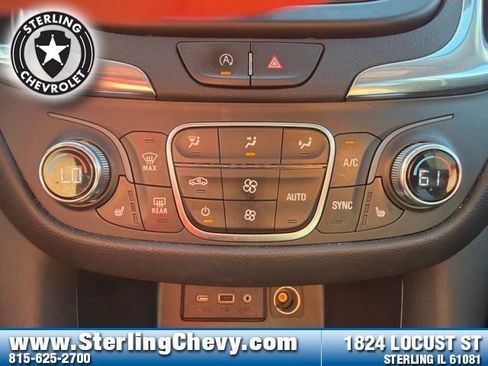 Used 2023 Chevrolet Equinox LT FWD image 20