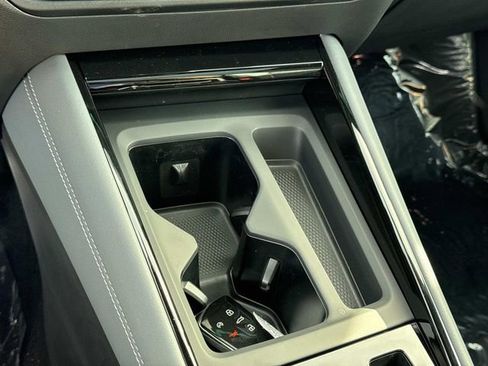 New 2026 Volkswagen Tiguan SEL R-Line image 22