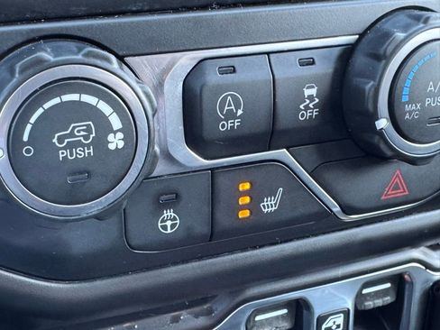 Used 2020 Jeep Gladiator Sport w/ Quick Order Package 24S image 20