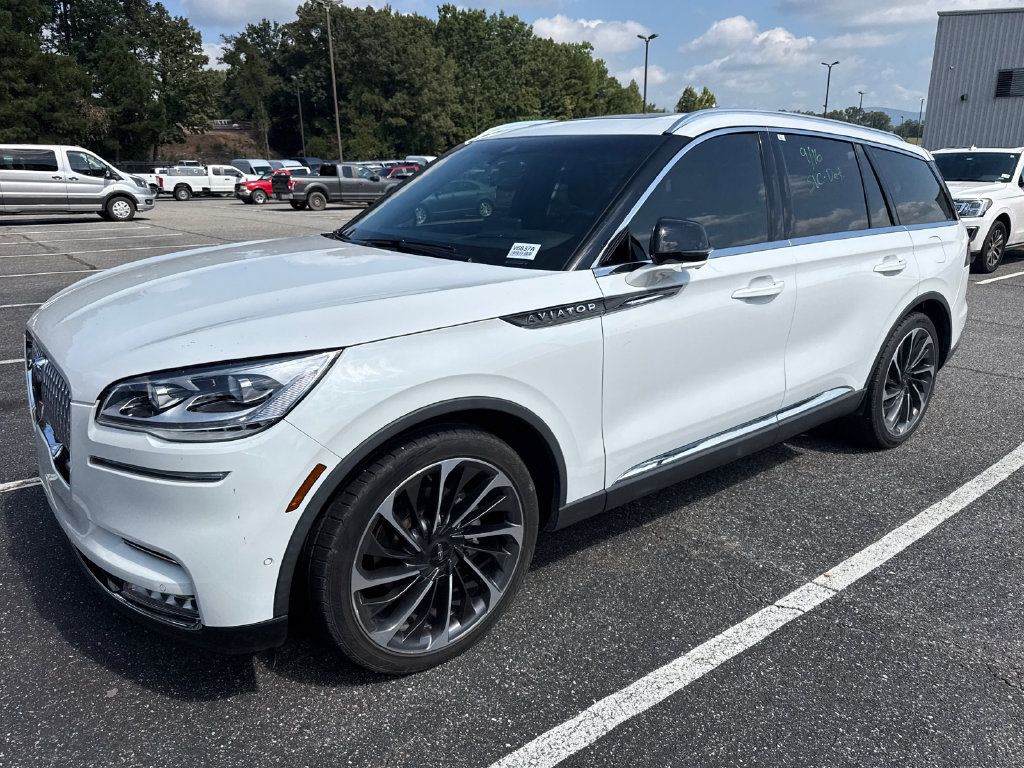 Used 2020 Lincoln Aviator Reserve w/ Equipment Group 202A AWD/4WD image 7