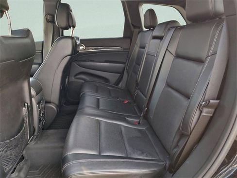 Used 2015 Jeep Grand Cherokee Overland image 33