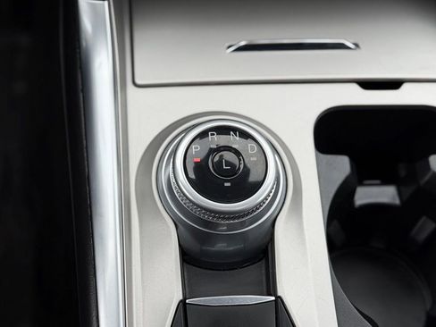 Used 2023 Ford Explorer XLT w/ Equipment Group 202A image 20