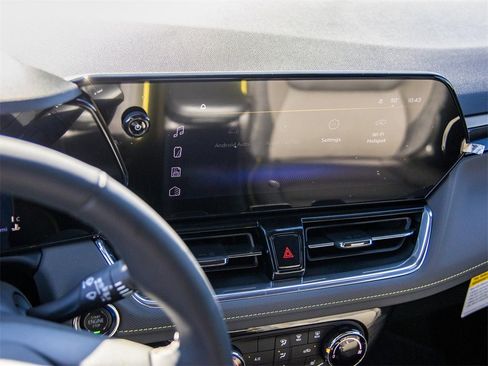 New 2025 Chevrolet TrailBlazer ACTIV w/ Driver Confidence Package image 24