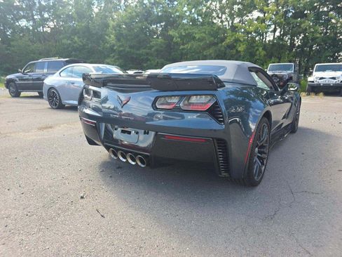 Used 2019 Chevrolet Corvette Z06 RWD image 3