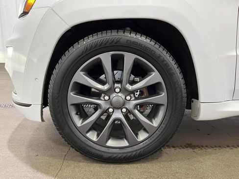 Used 2019 Jeep Grand Cherokee High Altitude AWD/4WD image 24