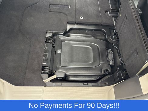 Used 2022 Chrysler Pacifica Touring-L FWD image 37
