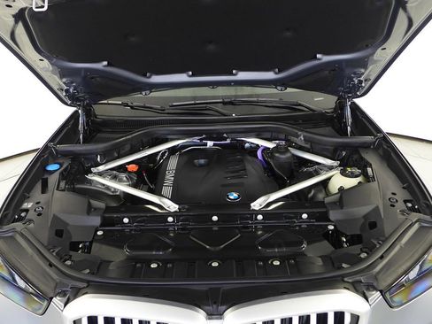 Certified 2024 BMW X5 sDrive40i w/ Parking Assistance Package RWD image 6
