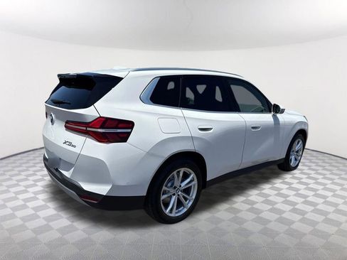 Used 2025 BMW X3 xDrive30i w/ Convenience Package image 5