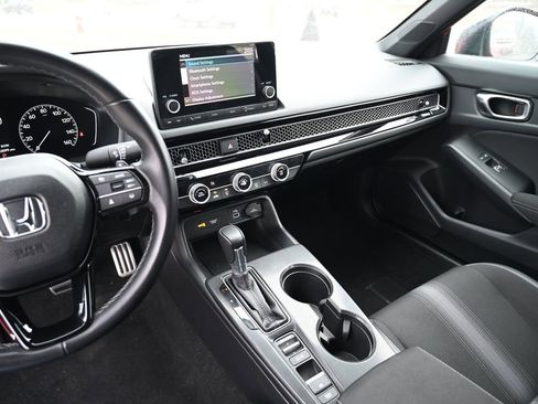 Used 2023 Honda Civic Sport image 32
