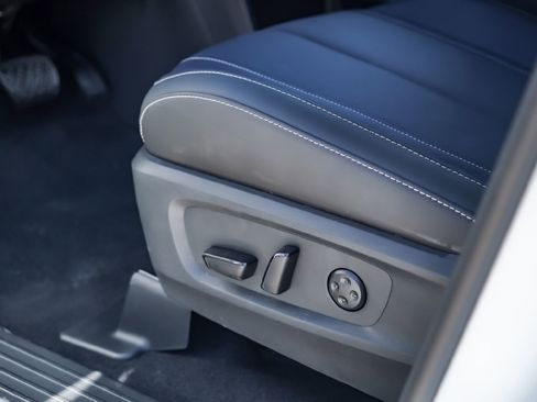 New 2026 INFINITI QX60 Sport w/ Dark Cargo Package image 20