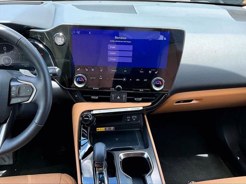 Used 2025 Lexus NX 350 AWD w/ Premium Package image 7