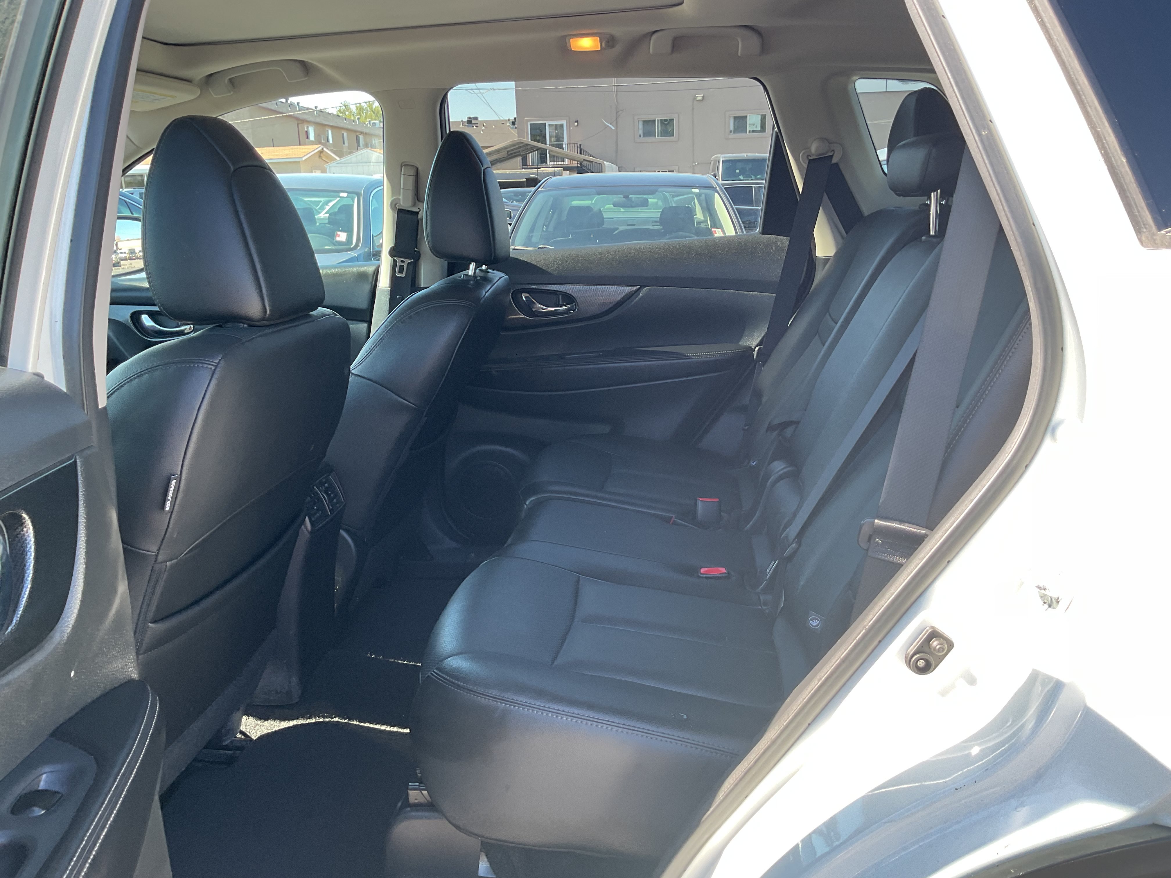 Used 2016 Nissan Rogue SL w/ SL Premium Package AWD/4WD image 20
