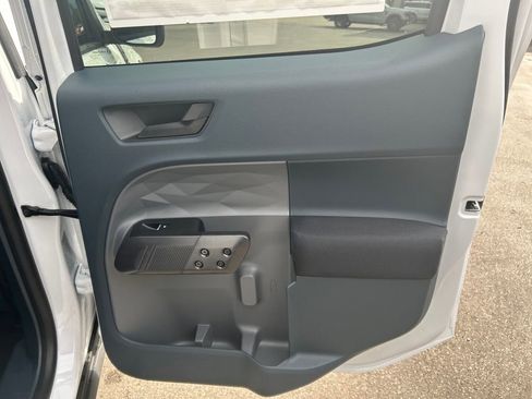 New 2025 Ford Maverick XL w/ Equipment Group 101A image 29