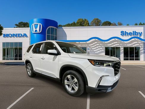 New 2025 Honda Pilot EX-L image 2