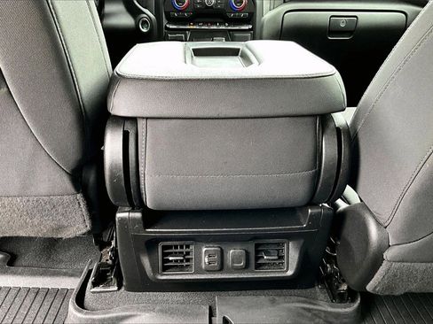 Used 2021 Chevrolet Silverado 1500 RST image 14