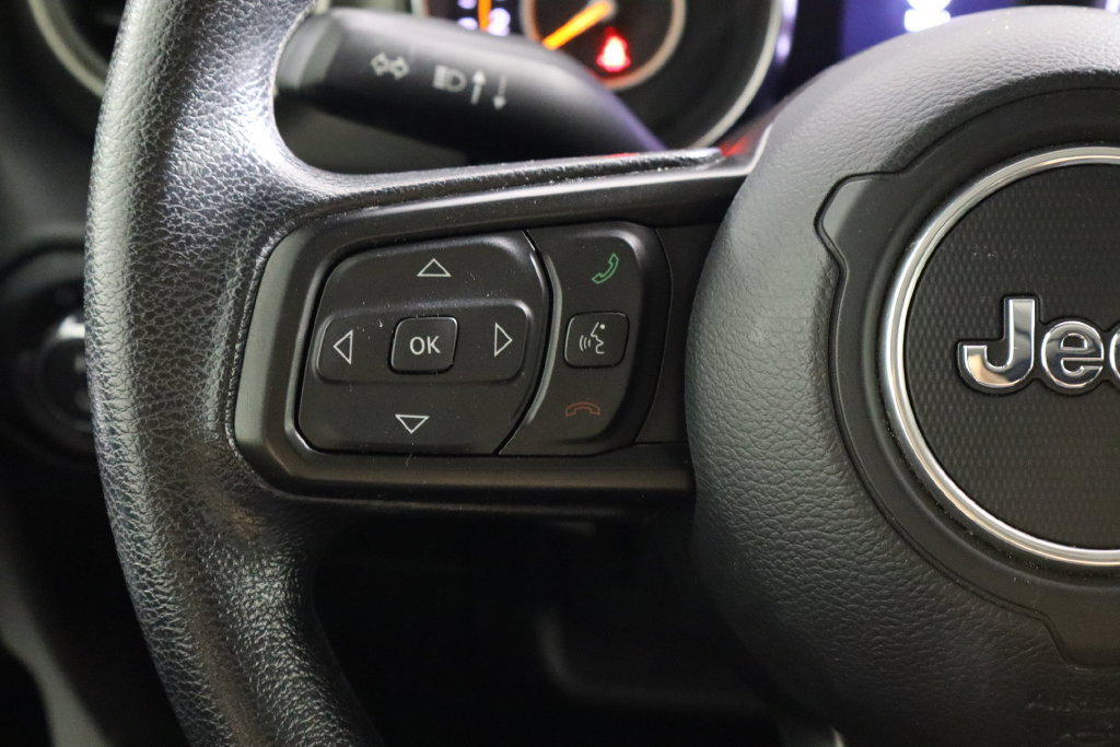 Used 2021 Jeep Gladiator Sport AWD/4WD image 19