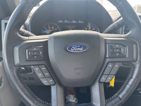 Used 2017 Ford F150 XLT w/ Equipment Group 302A Luxury RWD image 10