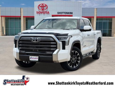 Used 2024 Toyota Tundra Limited AWD/4WD image 1
