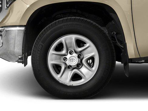 Certified 2017 Toyota Tundra SR5 w/ SR5 Upgrade Package RWD image 11