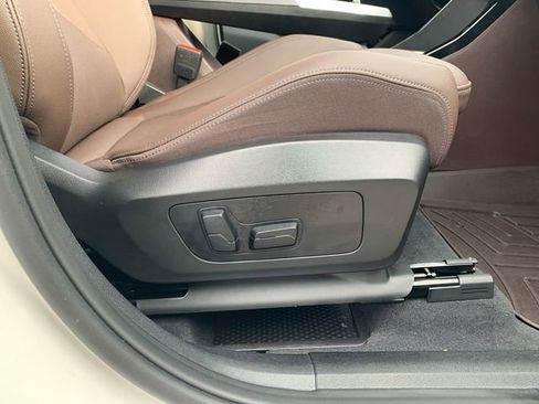 Used 2023 BMW X1 xDrive28i image 40