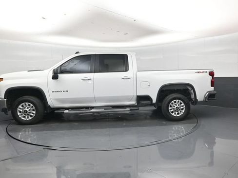 Used 2022 Chevrolet Silverado 2500 LT AWD/4WD image 25
