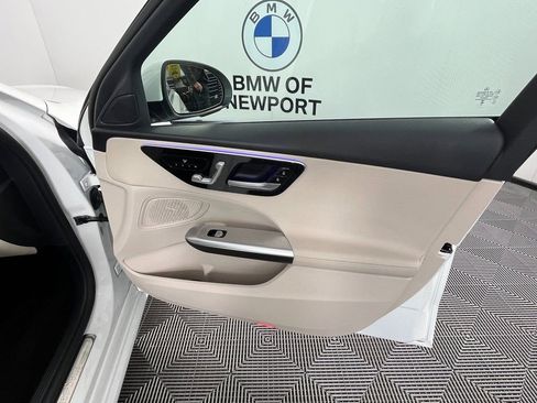 Used 2025 Mercedes-Benz C 300 4MATIC Sedan image 21
