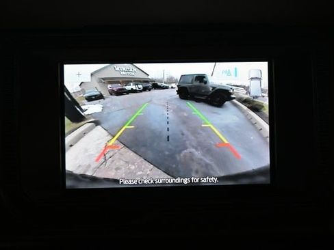 Used 2023 Ford Bronco Wildtrak image 41