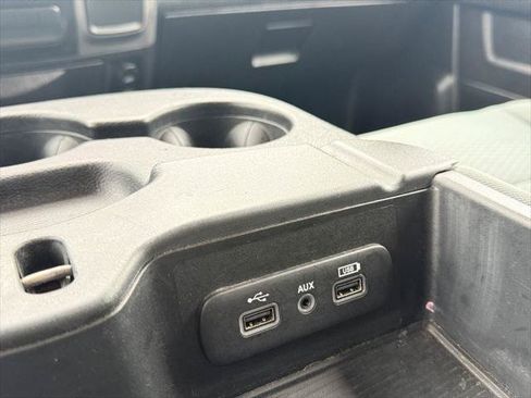 Certified 2019 RAM 1500 Express w/ Express Value Package AWD/4WD image 21