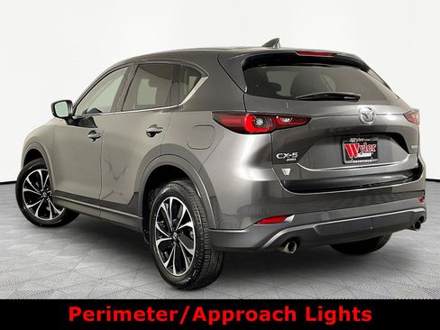 Used 2022 MAZDA CX-5 AWD 2.5 S w/ Premium Plus Pkg image 4