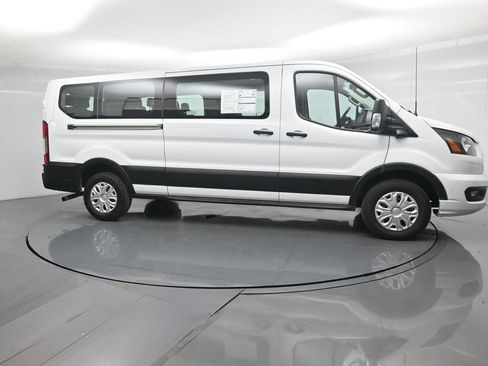 Used 2023 Ford Transit 350 XLT RWD image 21
