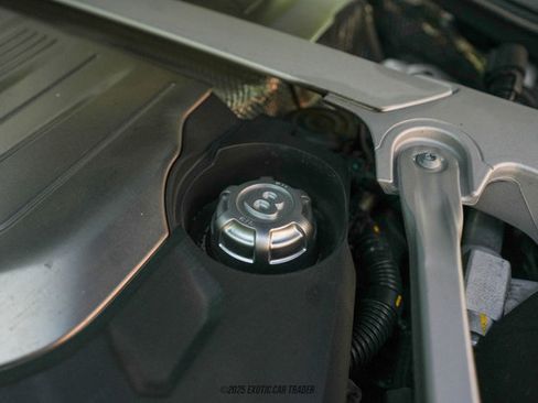 Used 2022 Bentley Flying Spur V8 image 58