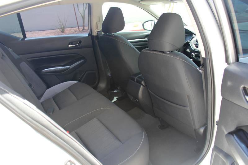 Used 2022 Nissan Altima 2.5 SV FWD image 15