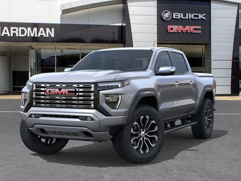 New 2026 GMC Canyon Denali image 6