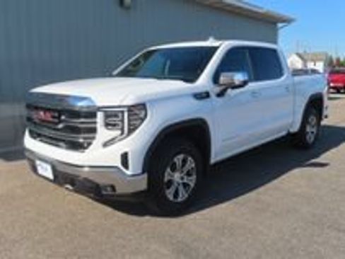 Used 2025 GMC Sierra 1500 SLT AWD/4WD image 3