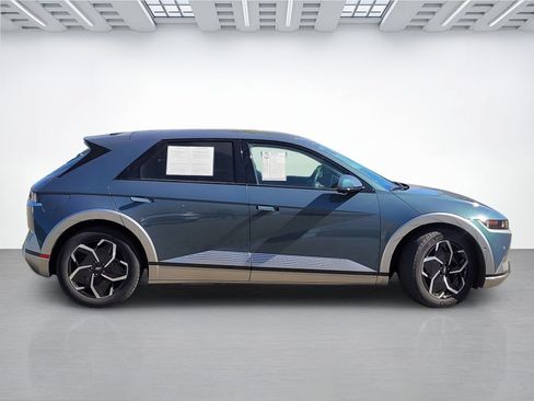 Certified 2024 Hyundai Ioniq 5 Limited RWD image 11