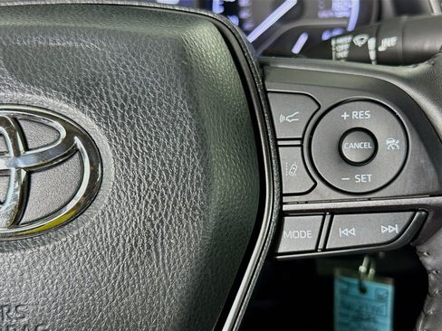 Used 2024 Toyota Camry SE w/ Cold Weather Package image 14