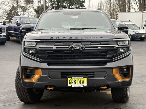 New 2026 Ford Expedition Tremor image 2