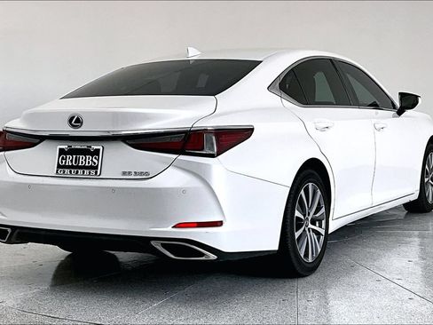 Used 2021 Lexus ES 350 w/ Premium Package FWD image 2
