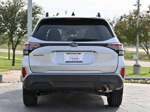 New 2026 Subaru Forester Premium image 4