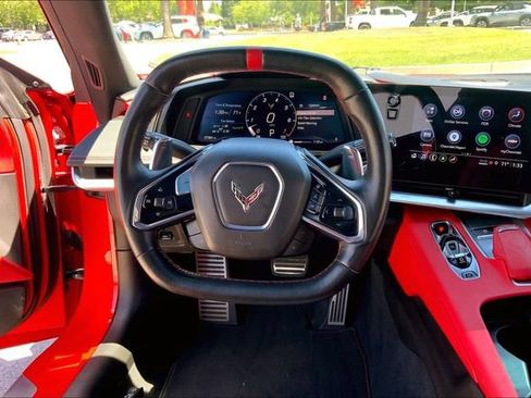 Used 2021 Chevrolet Corvette Stingray Preferred Cpe w/ Engine Appearance Package RWD image 5