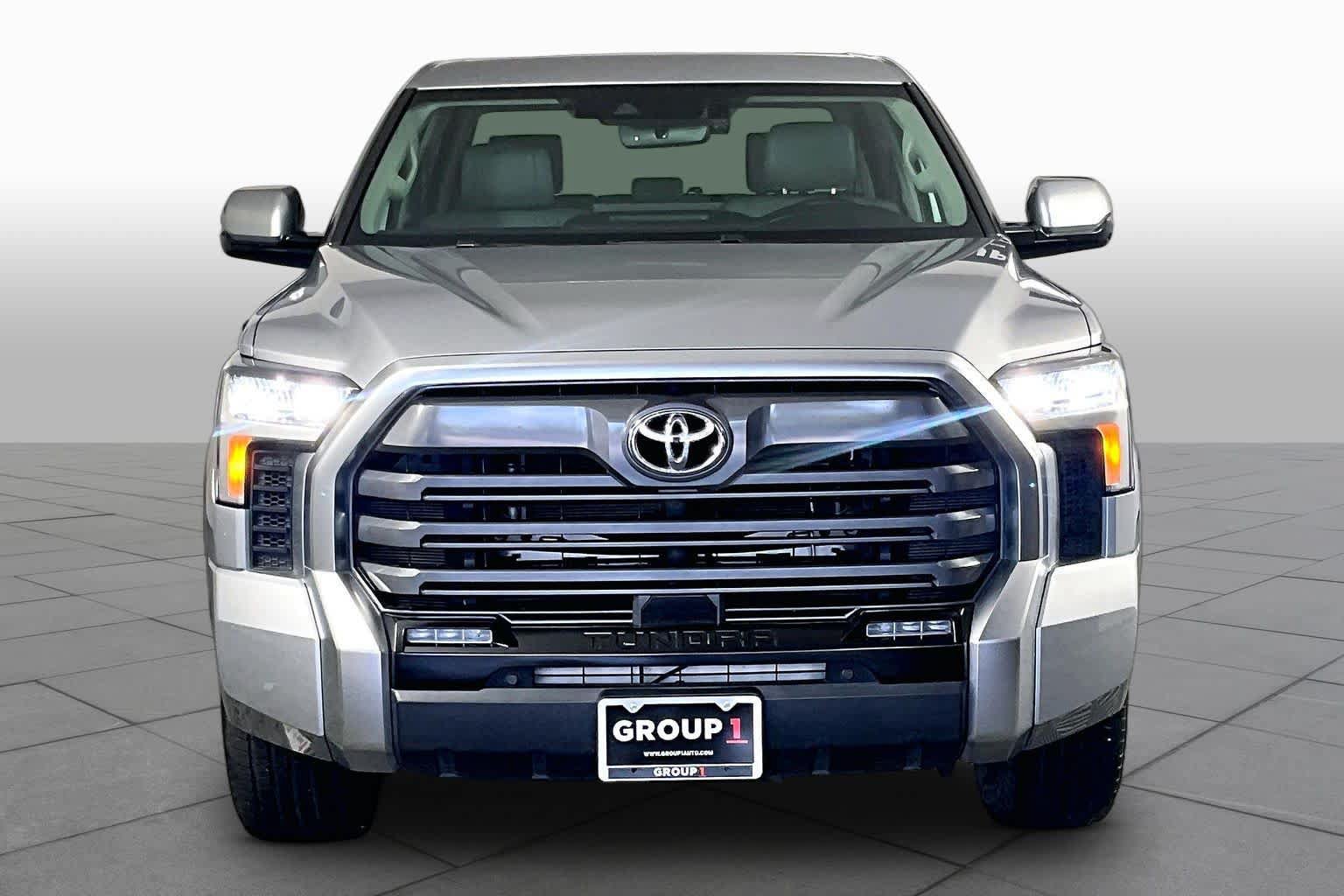 Used 2024 Toyota Tundra Limited w/ Power Package AWD/4WD image 4